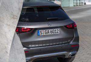 Mercedes-Benz GLA220 d 4Matic Progressive Line 2020 года  (WW)